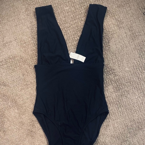 JCREW Plunge V-neck one-piece swimsuit NWT - Picture 4 of 5